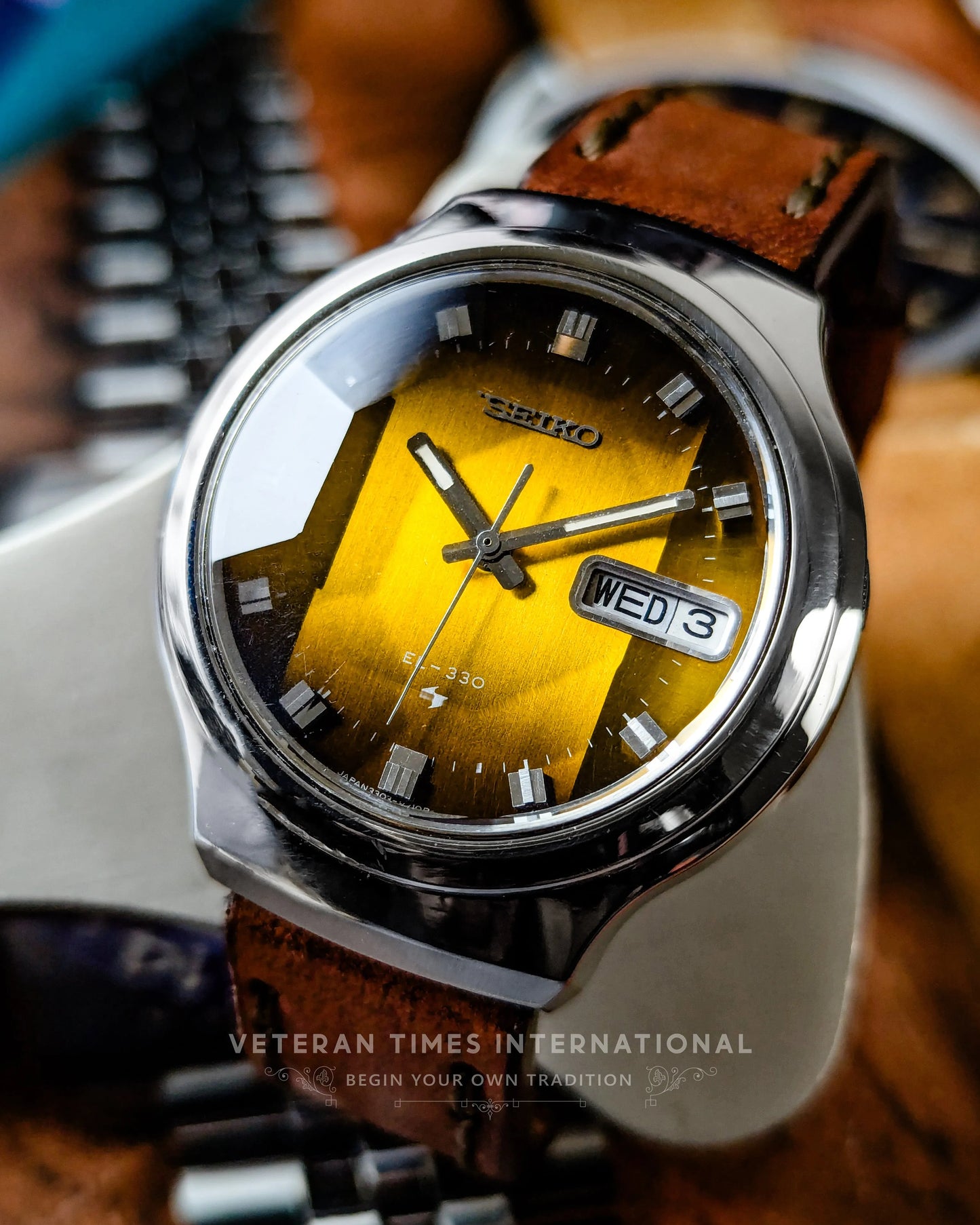 Seiko EL-330 - 3303-8120