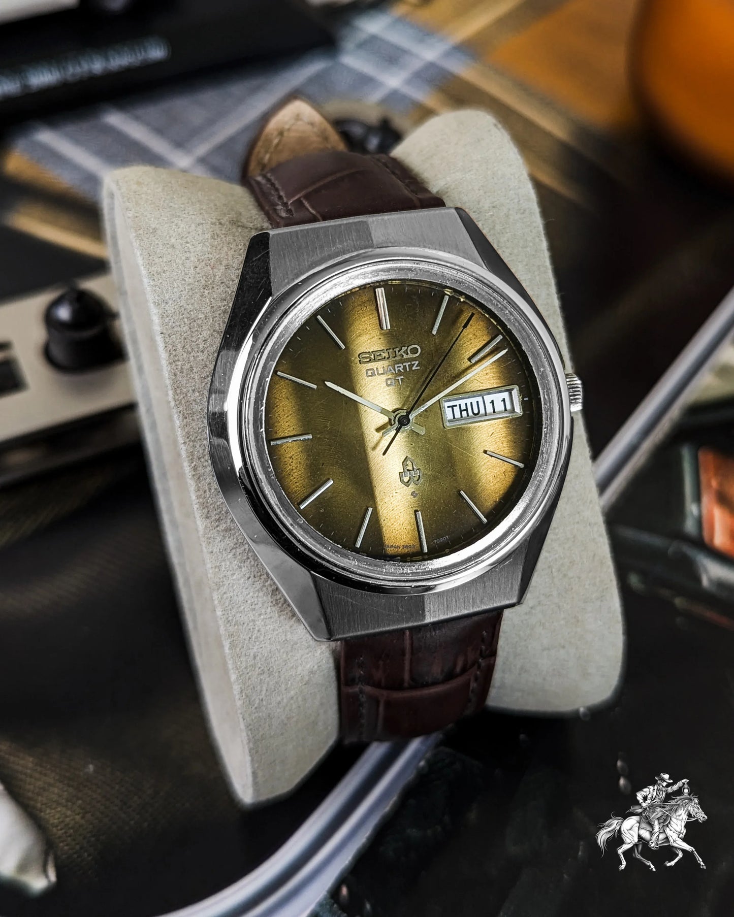 Seiko Quartz QT - 3803-7020