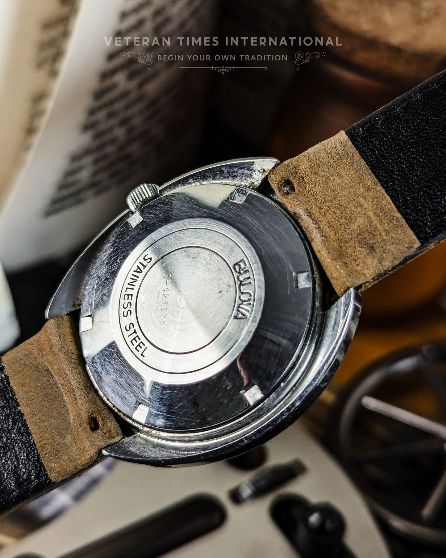 Bulova UFO - 3-424128