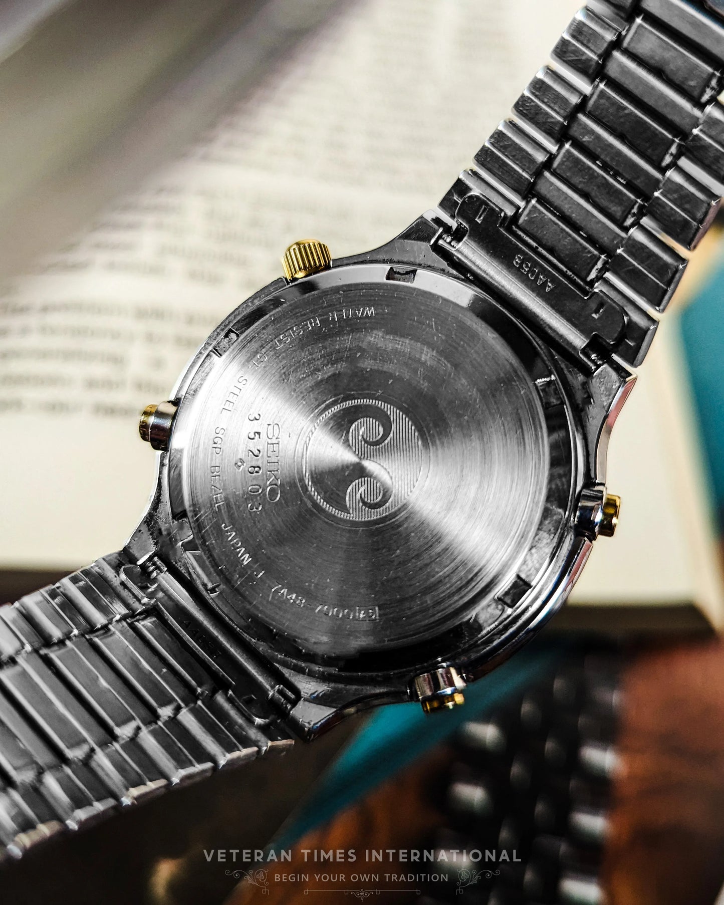 Seiko Cruising Triple Calendar MoonPhase Chrono - 7A48-7000