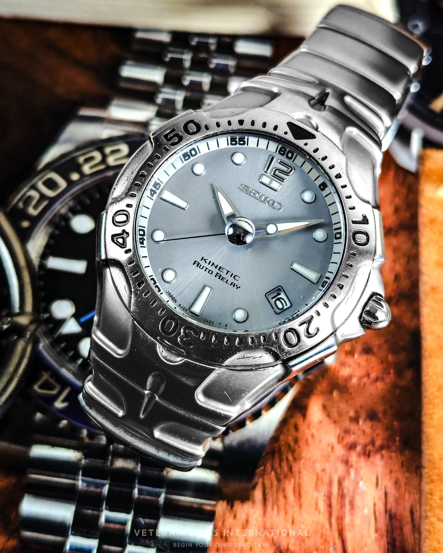 Seiko Kinetic - 5J22-0A60
