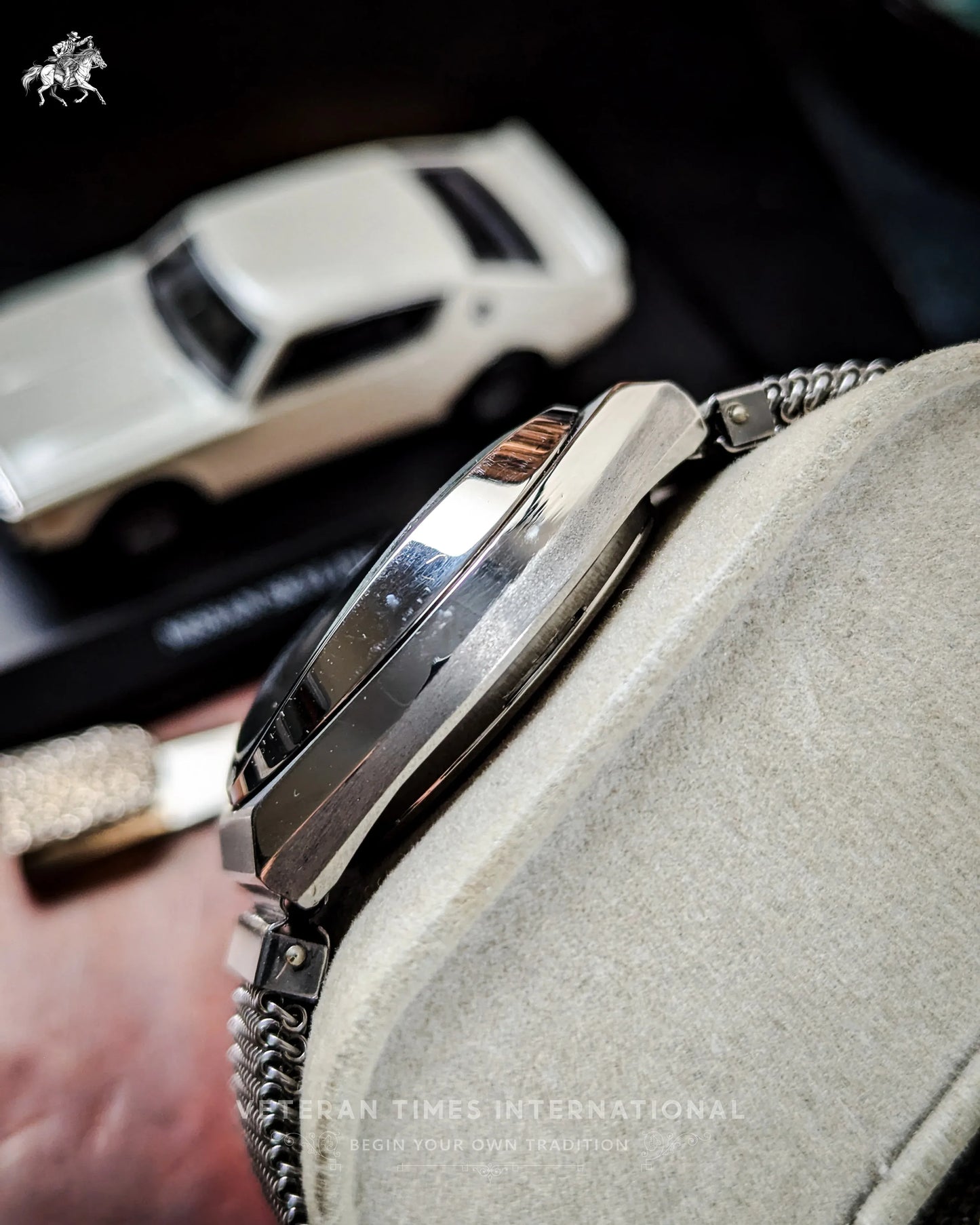 Seiko Quartz QZ - 0923-8030