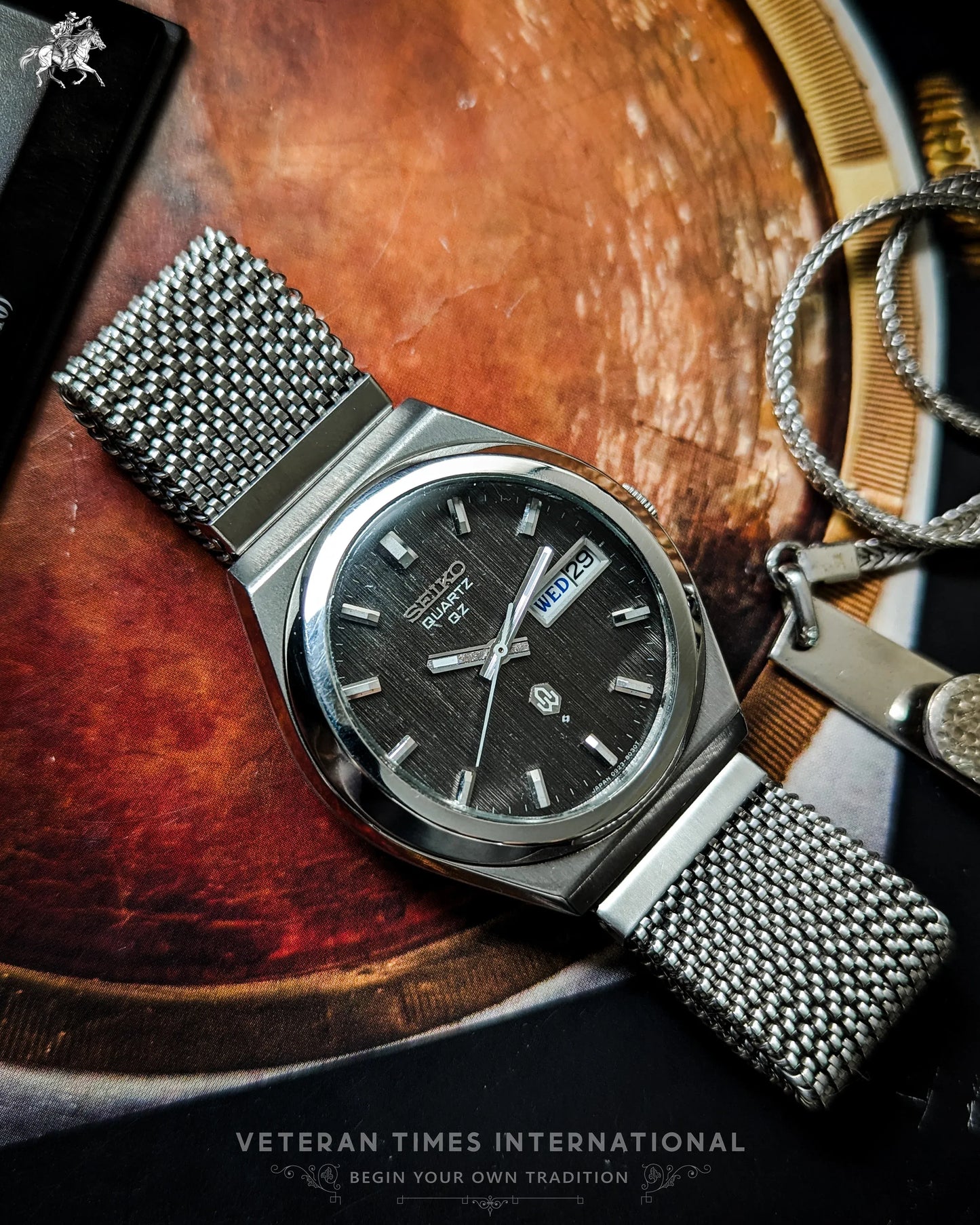 Seiko Quartz QZ - 0923-8030