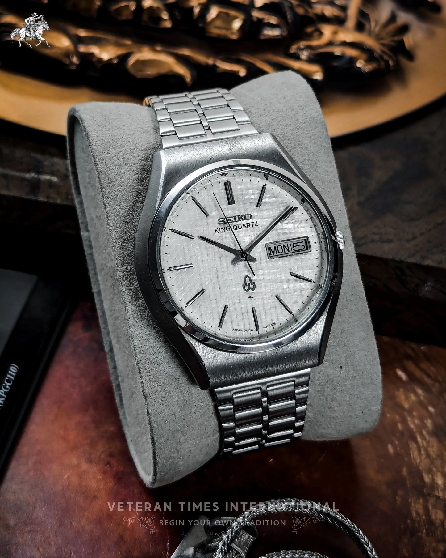 SEIKO King Quartz - 5856-8000