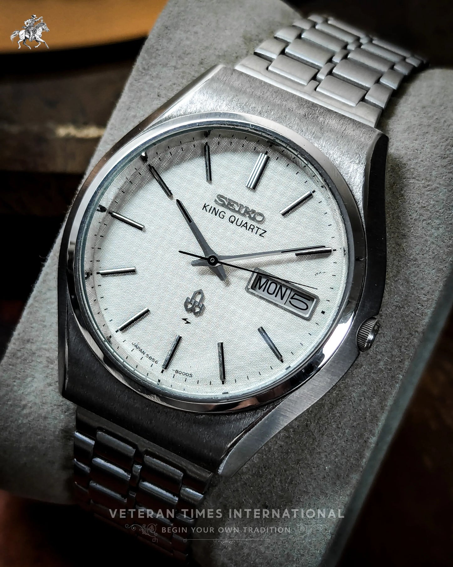 SEIKO King Quartz - 5856-8000