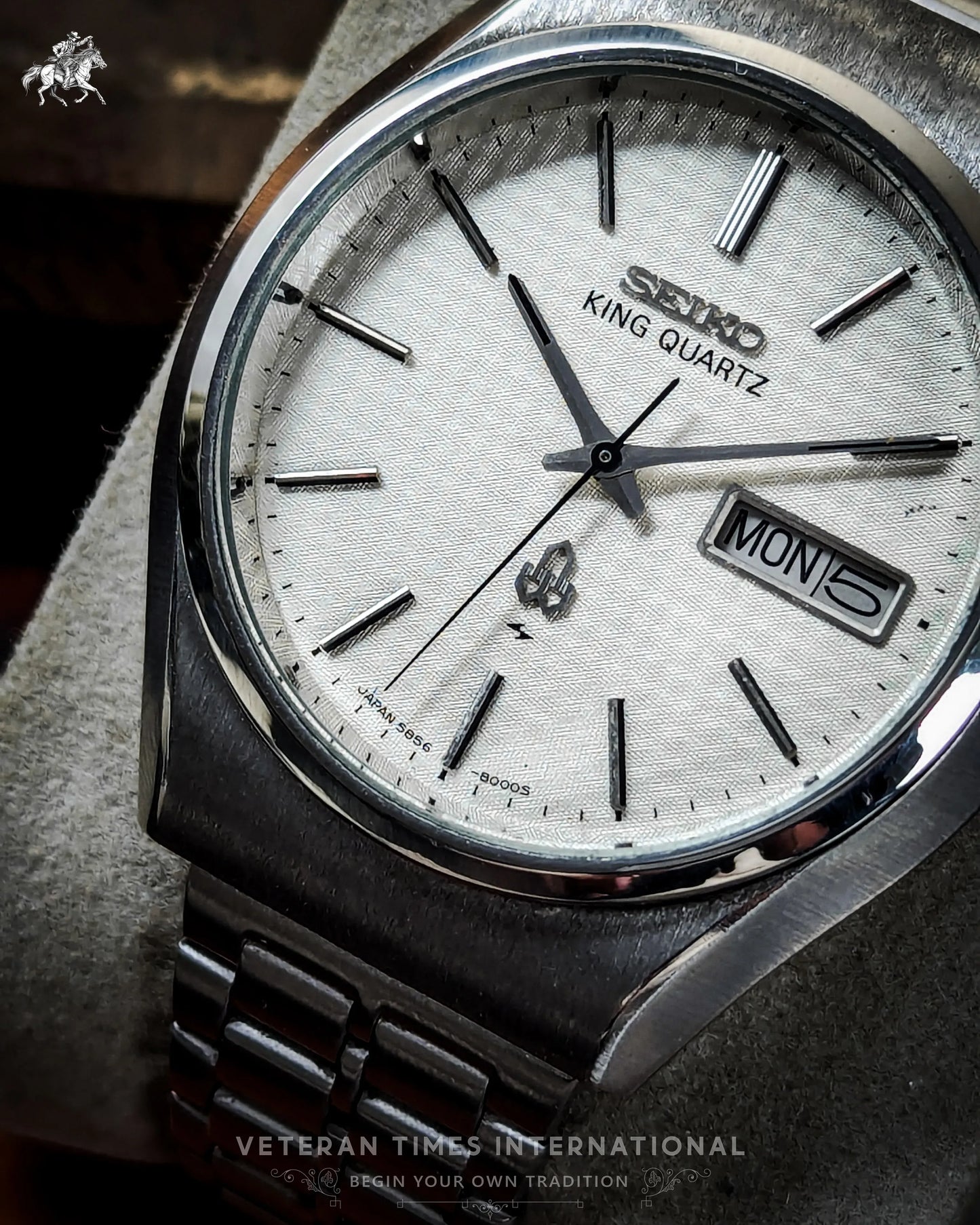 SEIKO King Quartz - 5856-8000