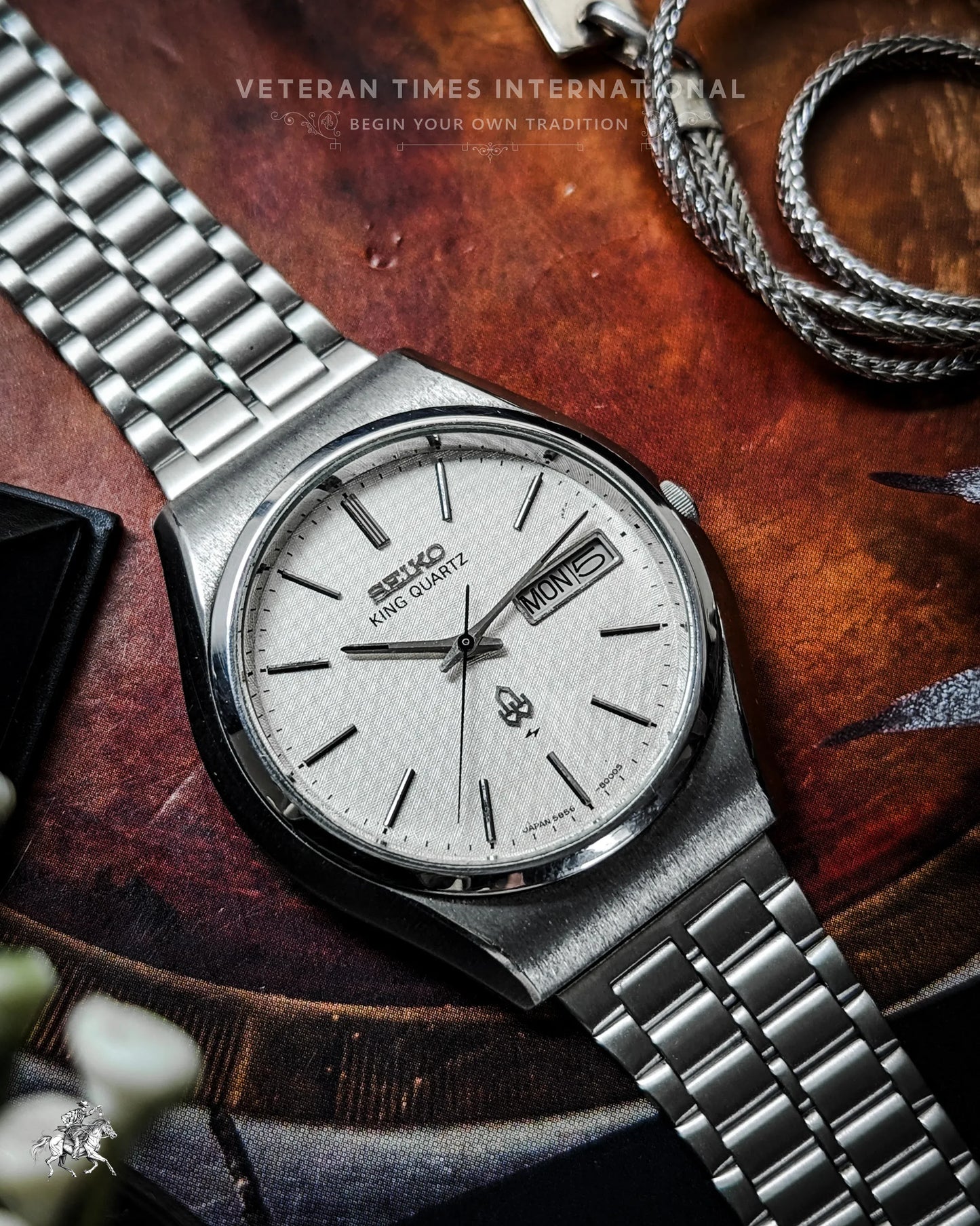 SEIKO King Quartz - 5856-8000