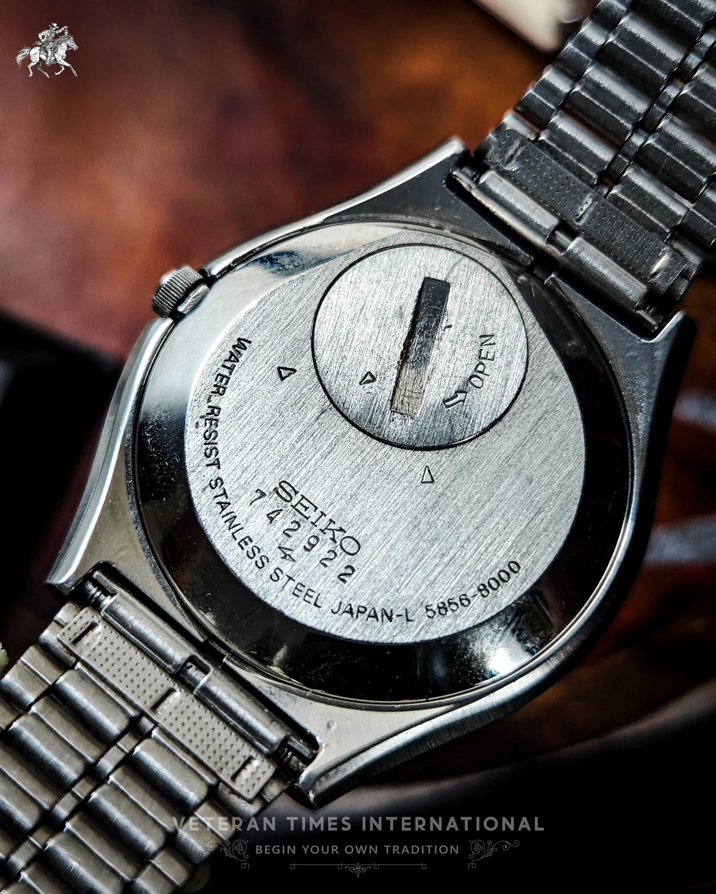 SEIKO King Quartz - 5856-8000