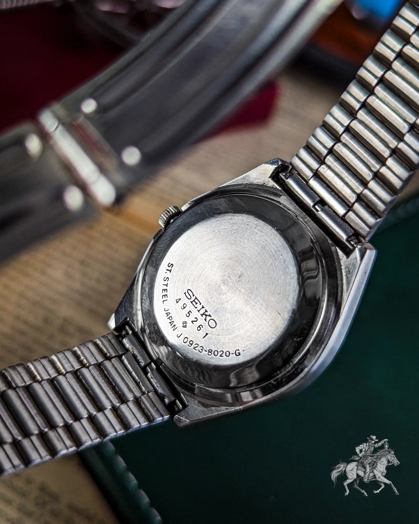 Seiko Quartz QZ - 0923-8020