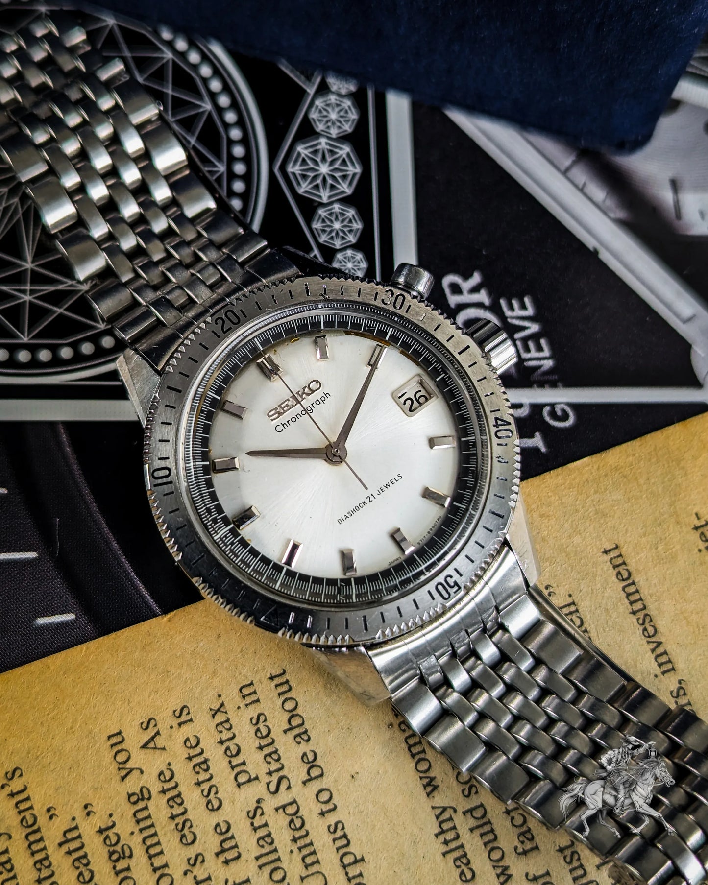 Seiko Mono Pusher Chronograph - 5717-8990