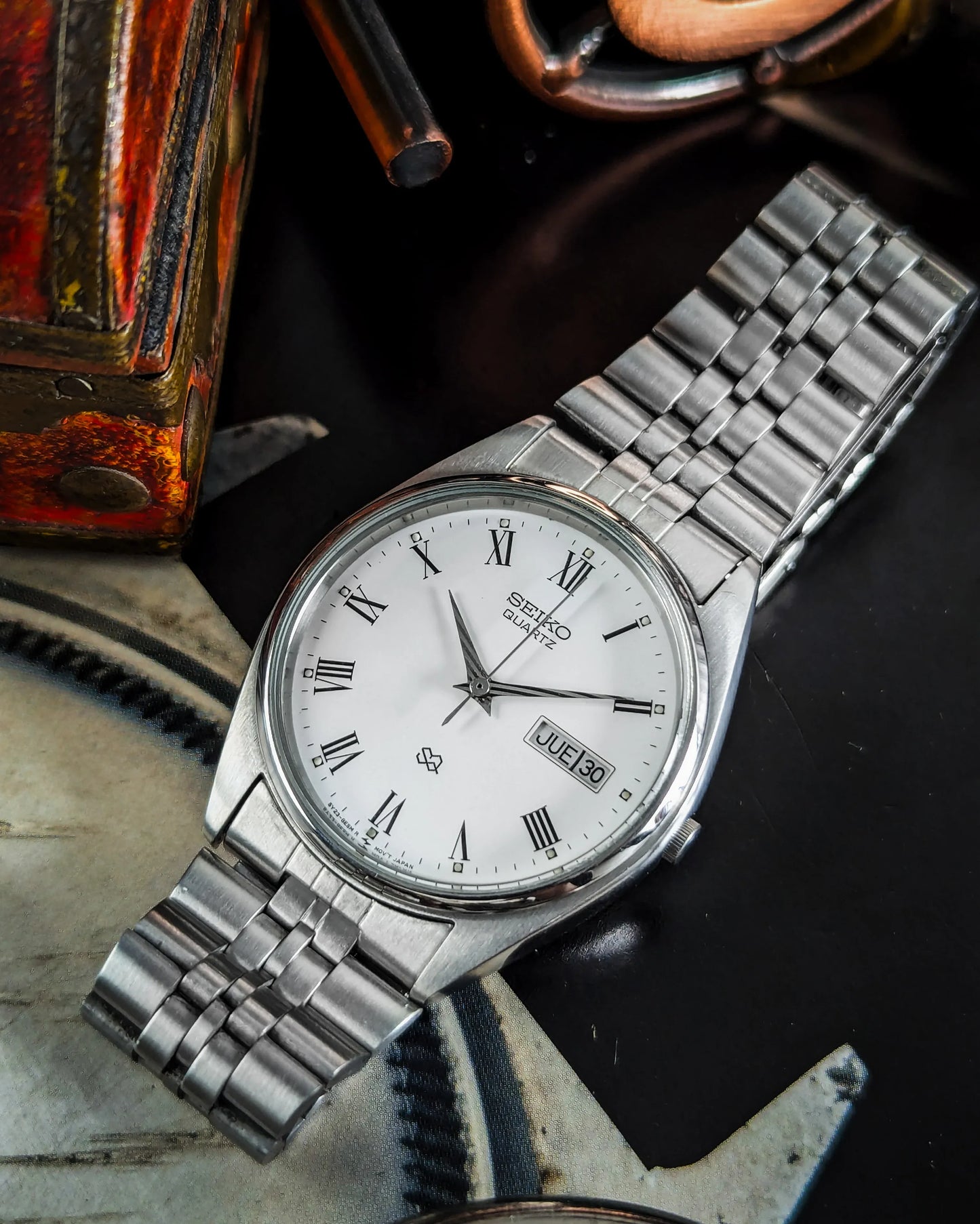 Seiko Quartz SQ - 5Y23-8A11