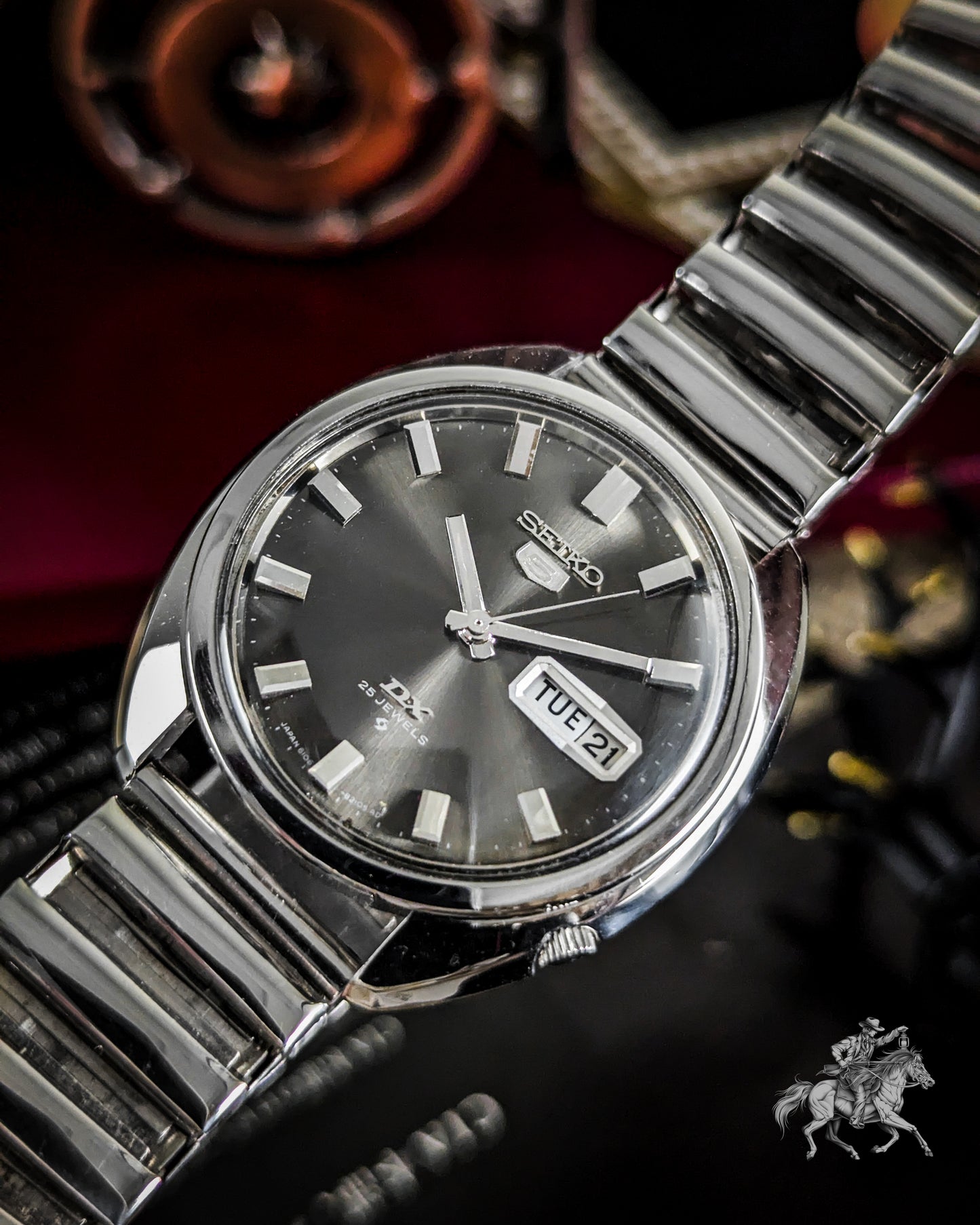 Seiko 5 Deluxe - 6106-8131