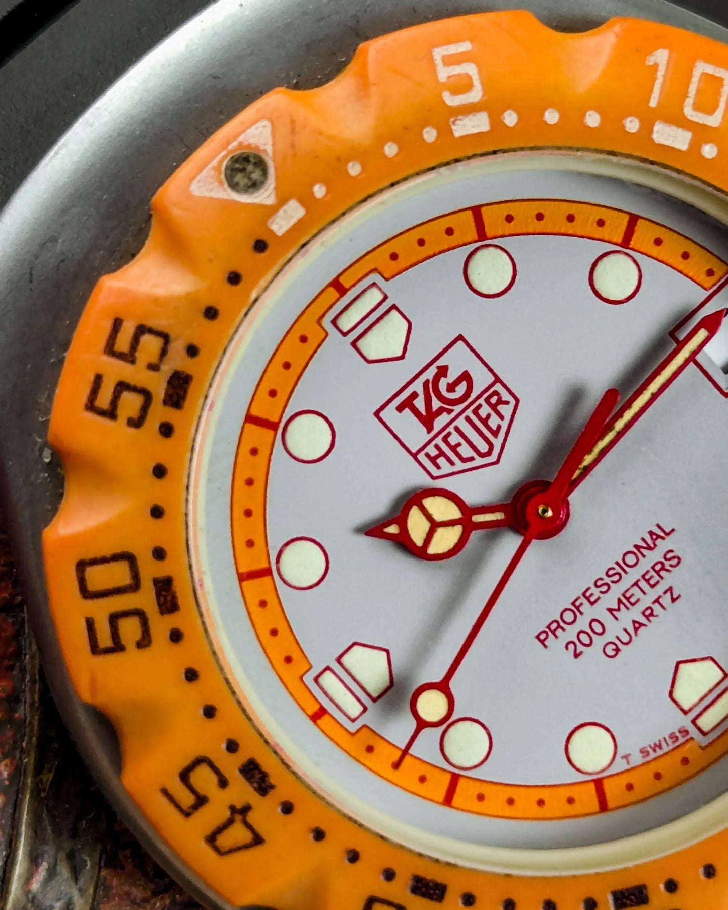 TAG Heuer - Professional 200 Meters - 384.513