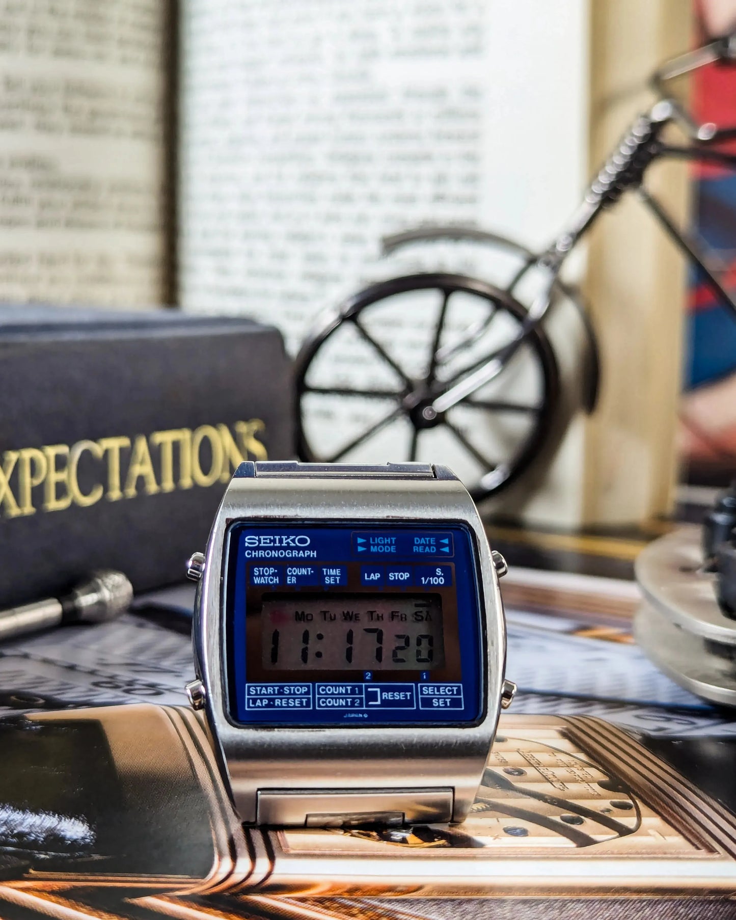 DIGITAL SEIKO QUARTZ - Veteran Times Int