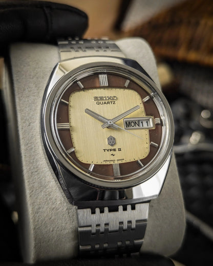 0046SeikoQuartzTypeII_-4623-900A-BeigeGoldTexturedDial-1970_sJDM_2 - Veteran Times Int