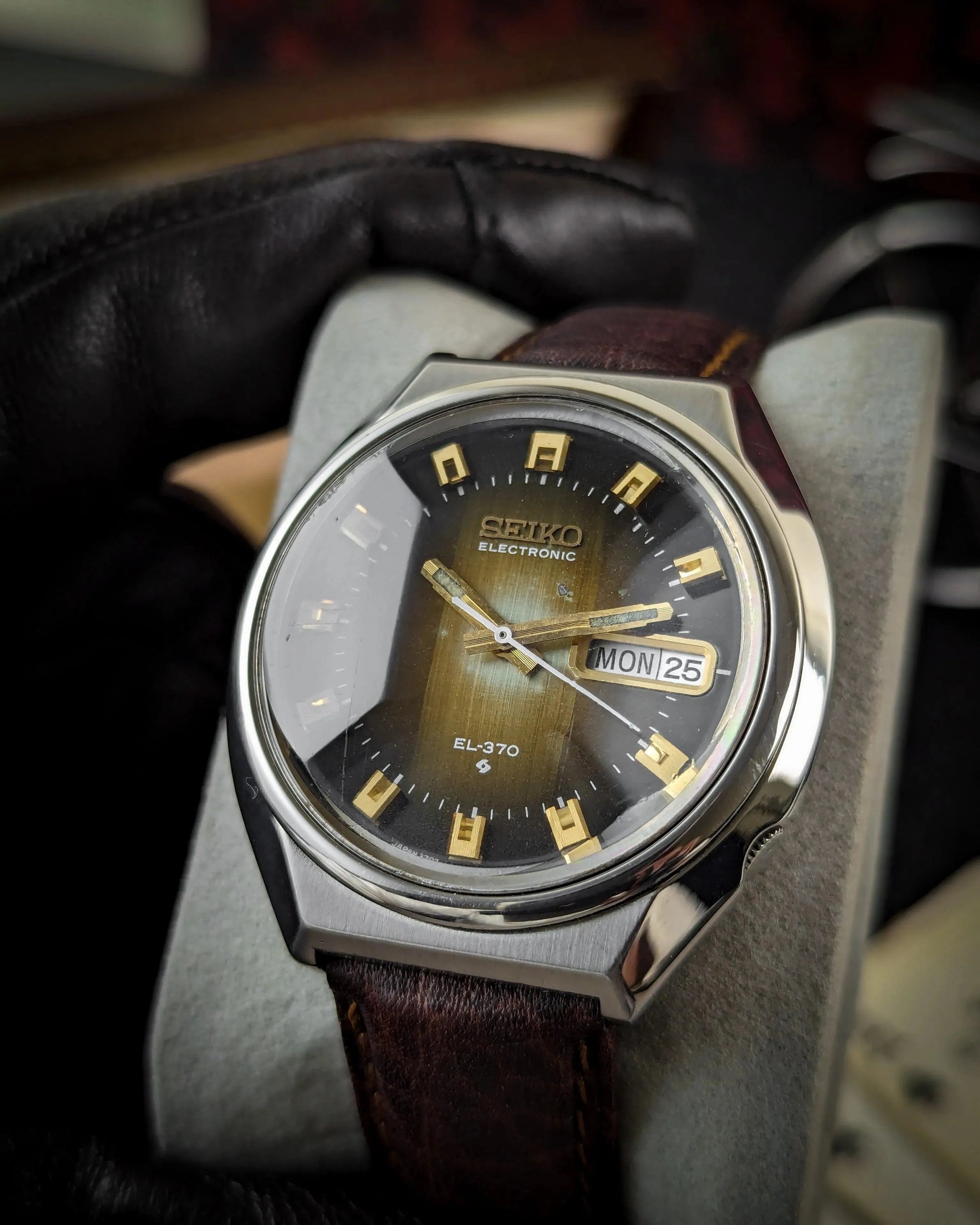 0053VintageSeikoElectron_10 - Veteran Times Int