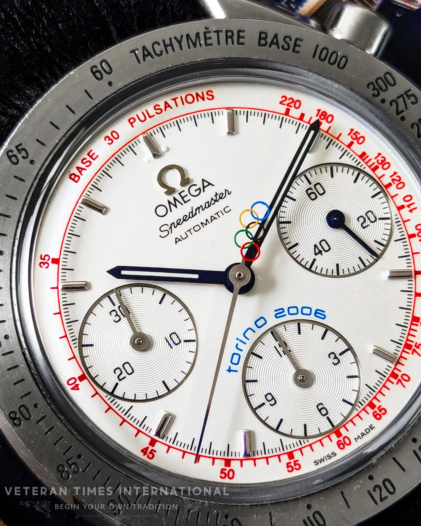 0163_Omega_Speedmaster_-_Torino_Olympics_-_Automatic_Cal.3220A_-_Limited_Edition_-_2006_Swiss12 - Veteran Times Int