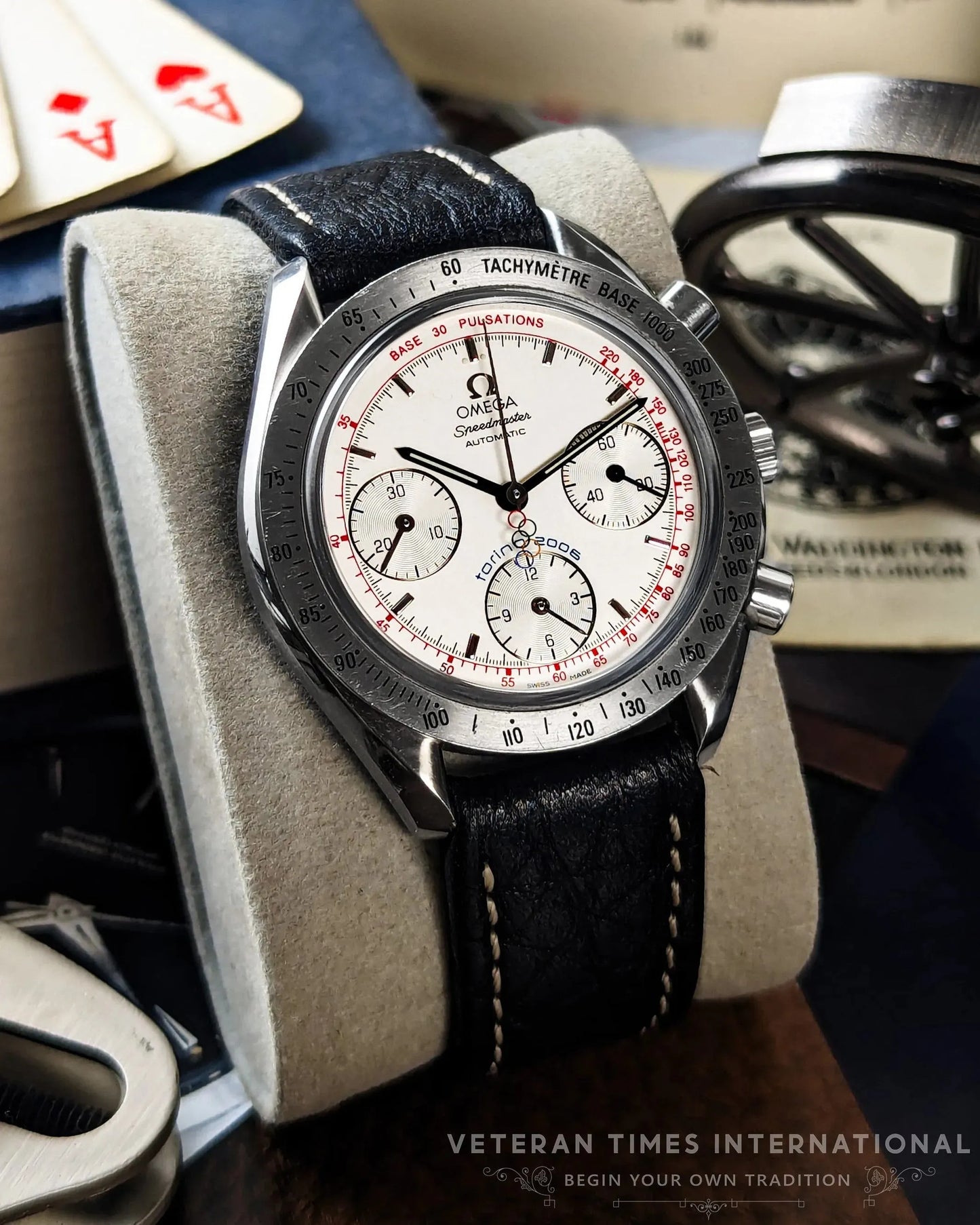 0163_Omega_Speedmaster_-_Torino_Olympics_-_Automatic_Cal.3220A_-_Limited_Edition_-_2006_Swiss3 - Veteran Times Int