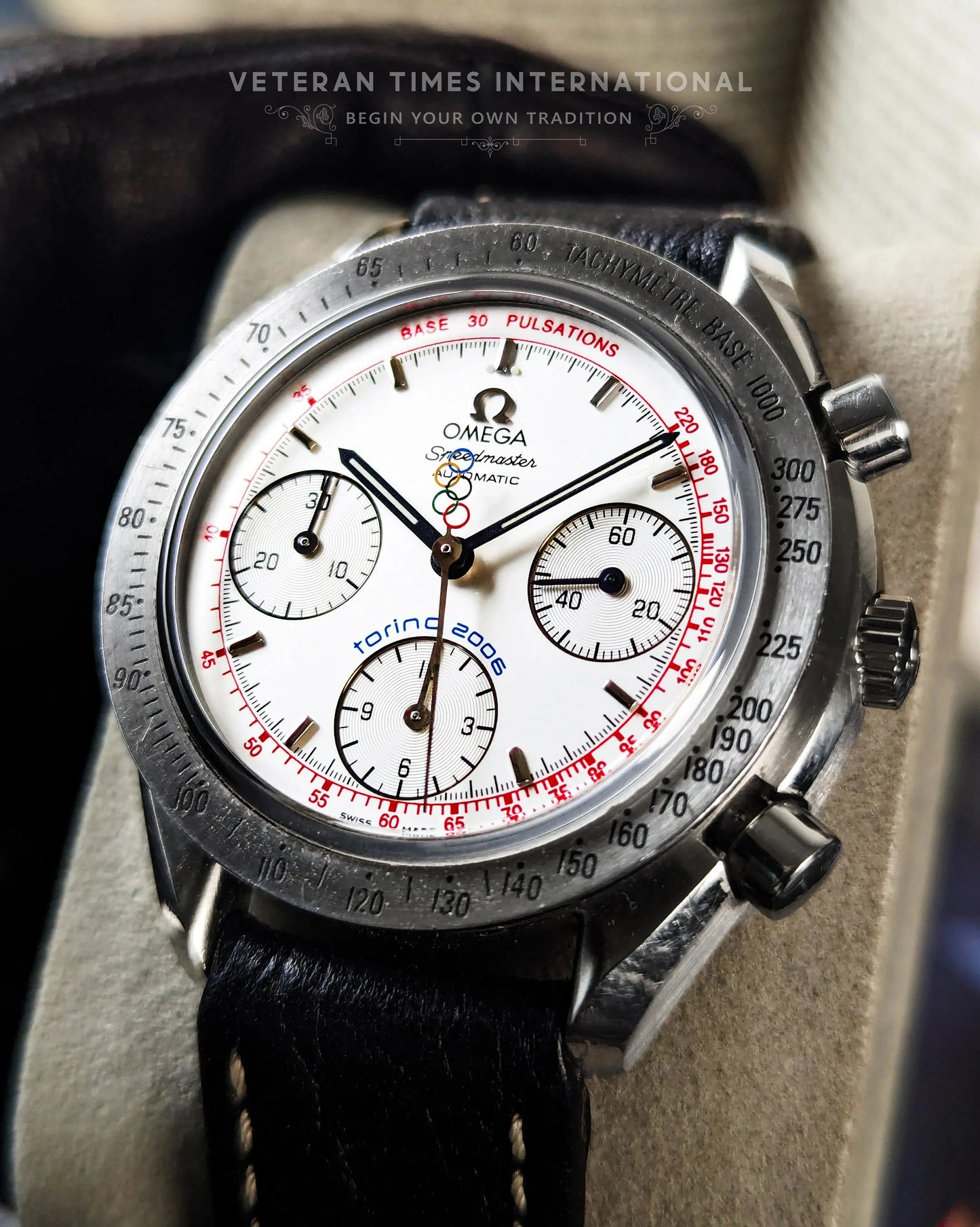 0163_Omega_Speedmaster_-_Torino_Olympics_-_Automatic_Cal.3220A_-_Limited_Edition_-_2006_Swiss4 - Veteran Times Int