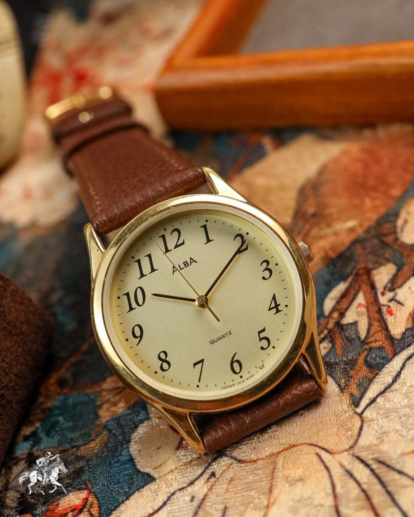 Seiko (Alba) - Classic Gold Arabic Dial - V515-6471