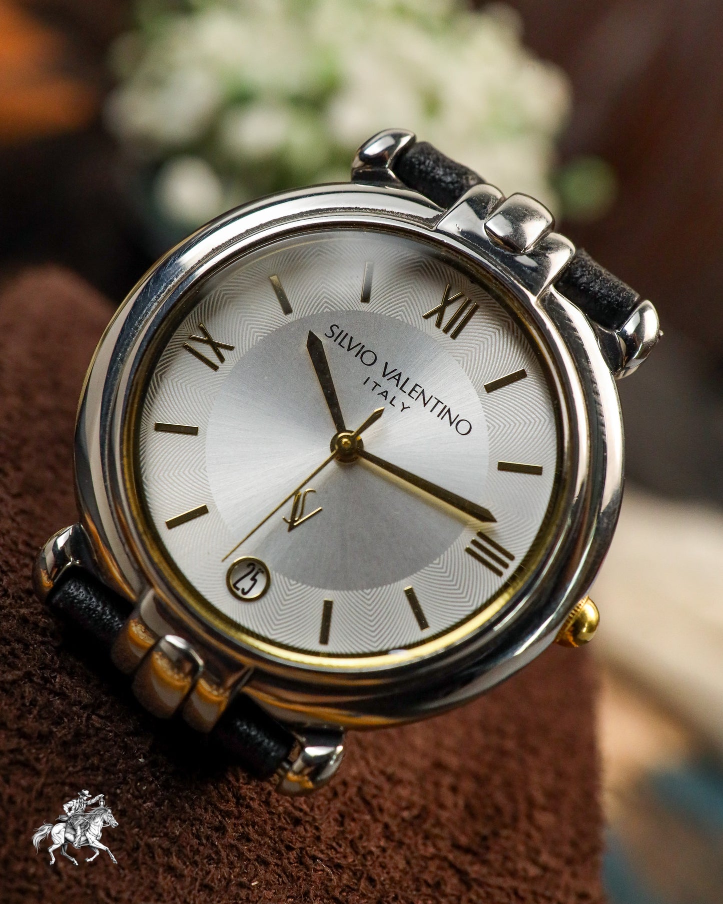 Silvio Valentino - Chevron Texture Date Quartz - V006M