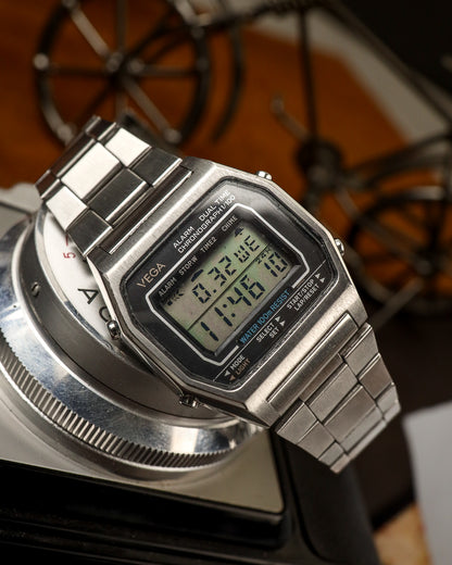 Citizen (Vega / Adec) - Retro Digital Chronograph - 9508-391764