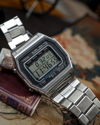 Citizen (Vega / Adec) - Retro Digital Chronograph - 9508-391764