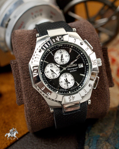 Seiko - Alarm Chronograph Diver 200M Reverse Panda - 7T62-0DM0