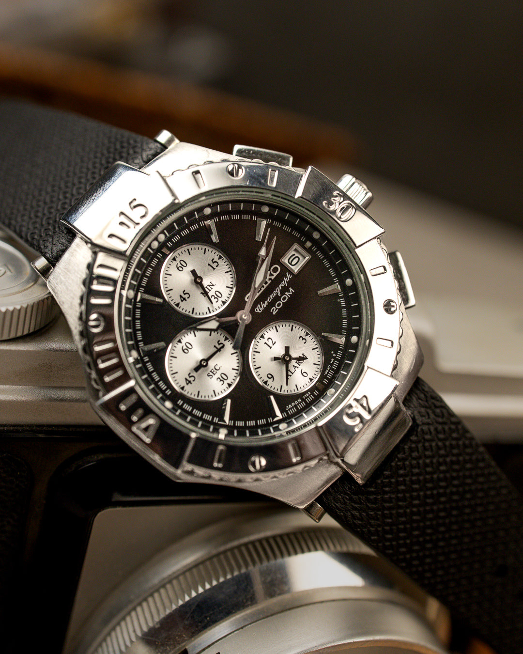 Seiko - Alarm Chronograph Diver 200M Reverse Panda - 7T62-0DM0