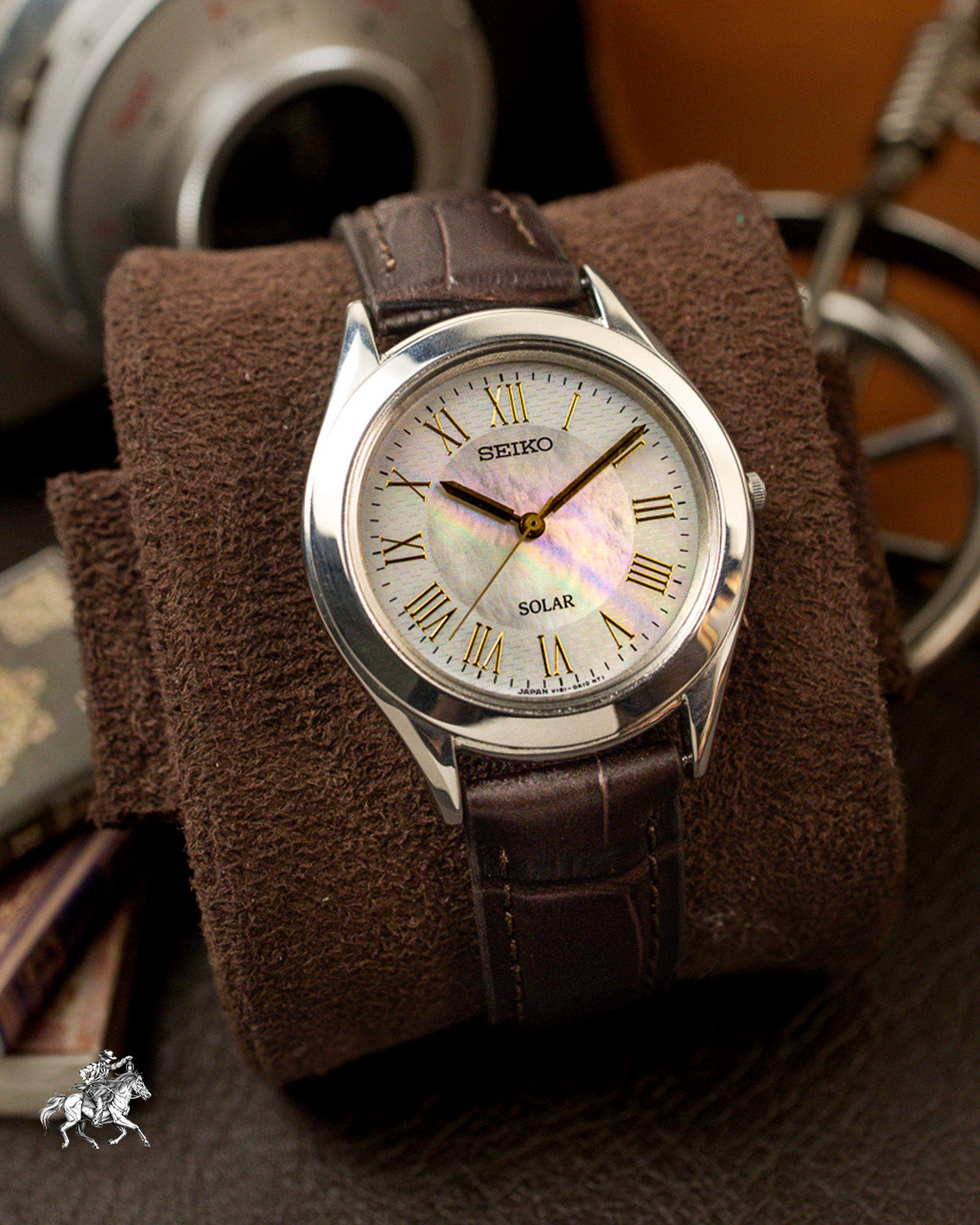 Seiko - Solar Mother of Pearl Roman Dial - V181-0A10