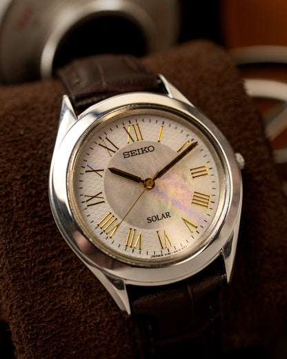 Seiko - Solar Mother of Pearl Roman Dial - V181-0A10