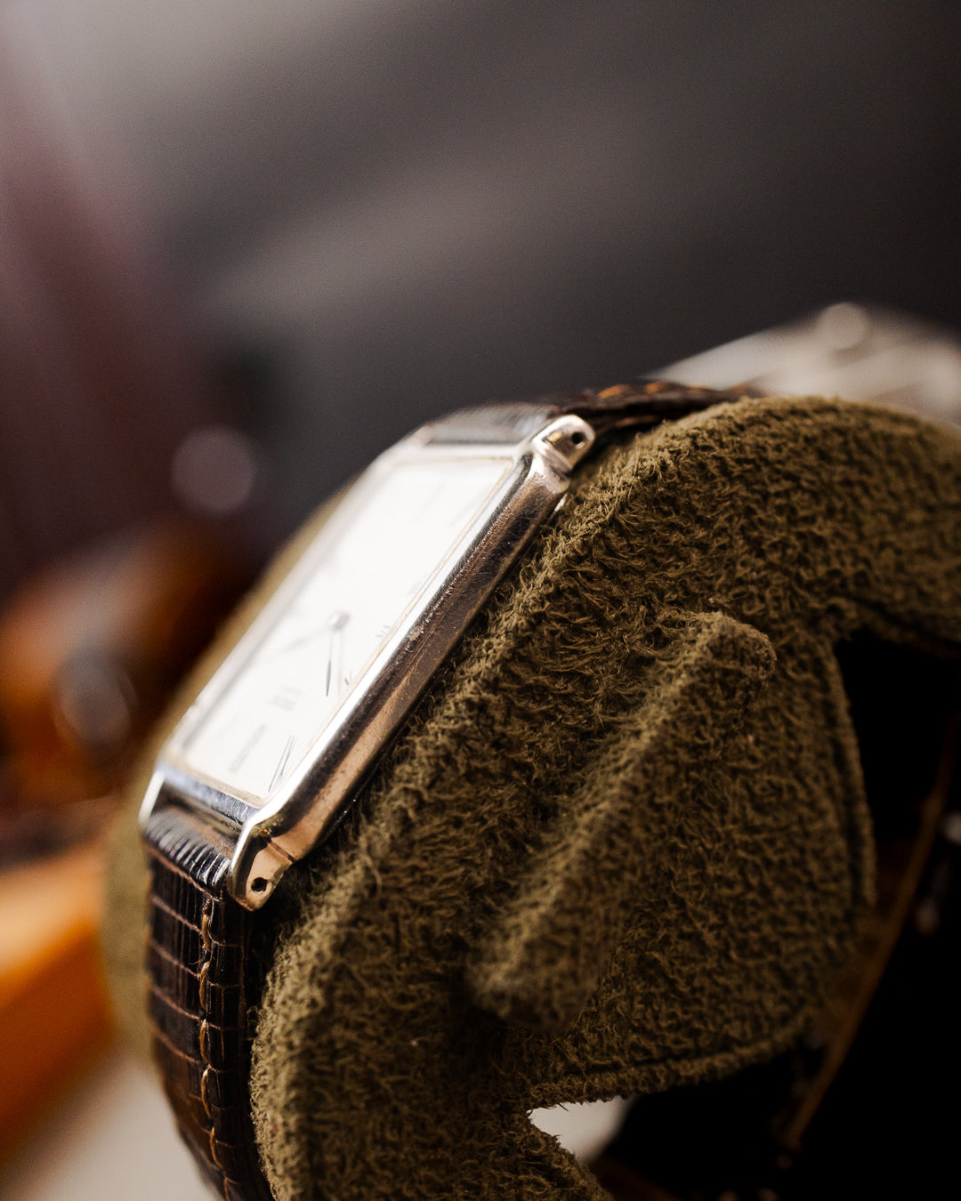 Seiko - Classic Roman Dial Tank - 5E20-5B30