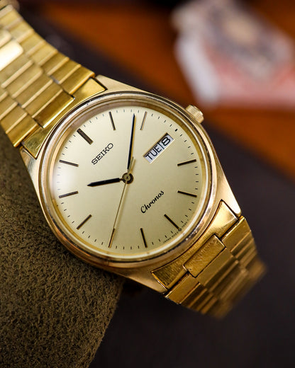Seiko - Chronos Silver-Champagne Brushed Dial Tsunami Caseback - 5H23-7040