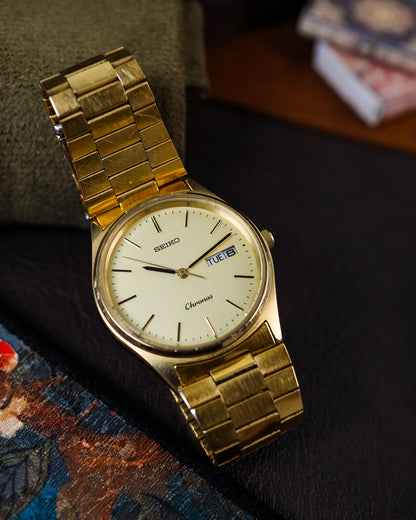 Seiko - Chronos Silver-Champagne Brushed Dial Tsunami Caseback - 5H23-7040