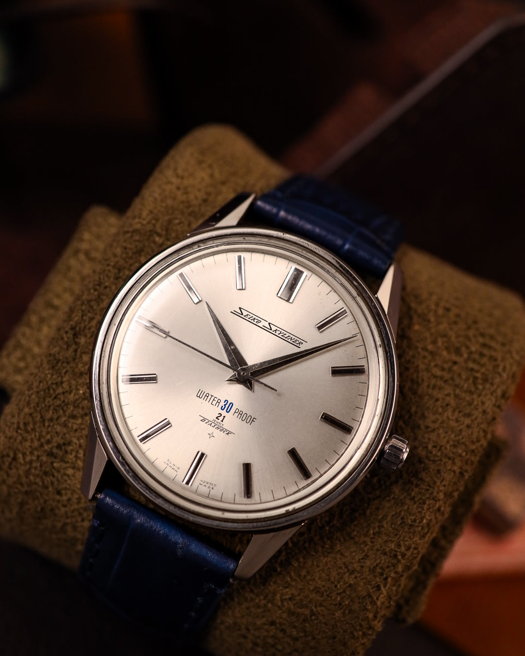 Seiko - Skyliner Water 30 Proof Seahorse Caseback - 14092