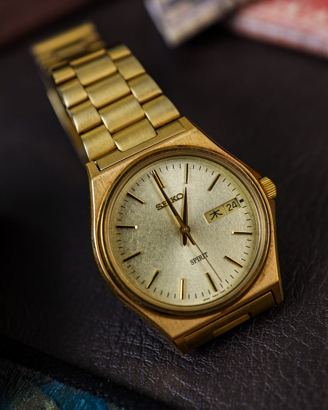 Seiko - Spirit Frosted Champagne Dial Gilt Integrated - 7N43-7180