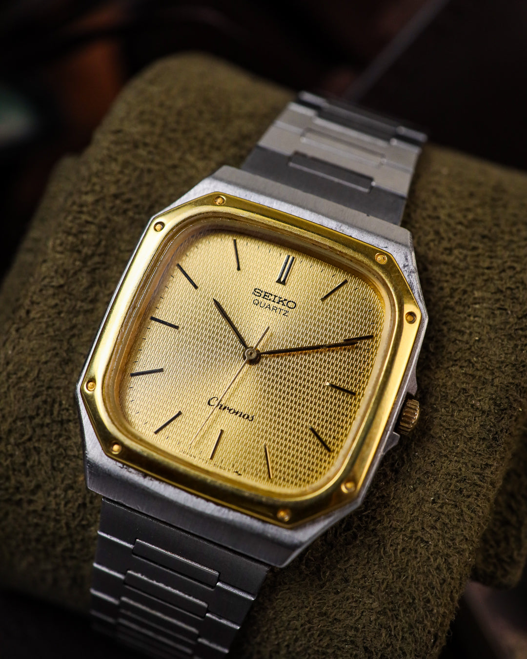 Seiko - Chronos Riveted Bezel Tapisserie Dial Santos Tank - 7731-5130
