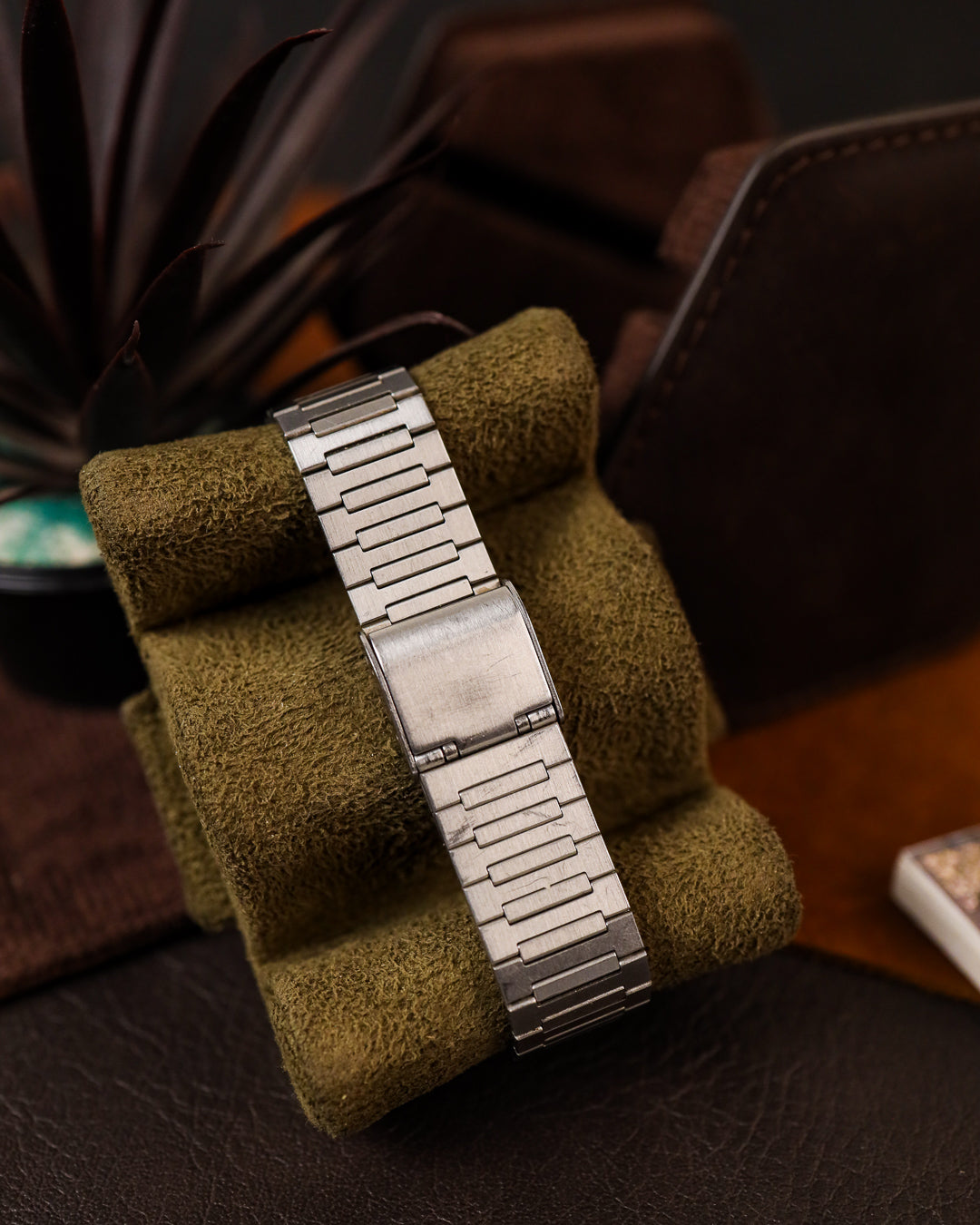 Seiko - Chronos Riveted Bezel Tapisserie Dial Santos Tank - 7731-5130