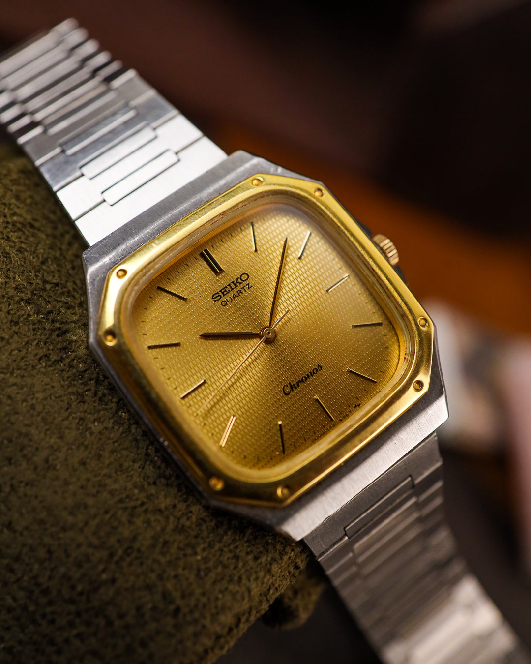 Seiko - Chronos Riveted Bezel Tapisserie Dial Santos Tank - 7731-5130