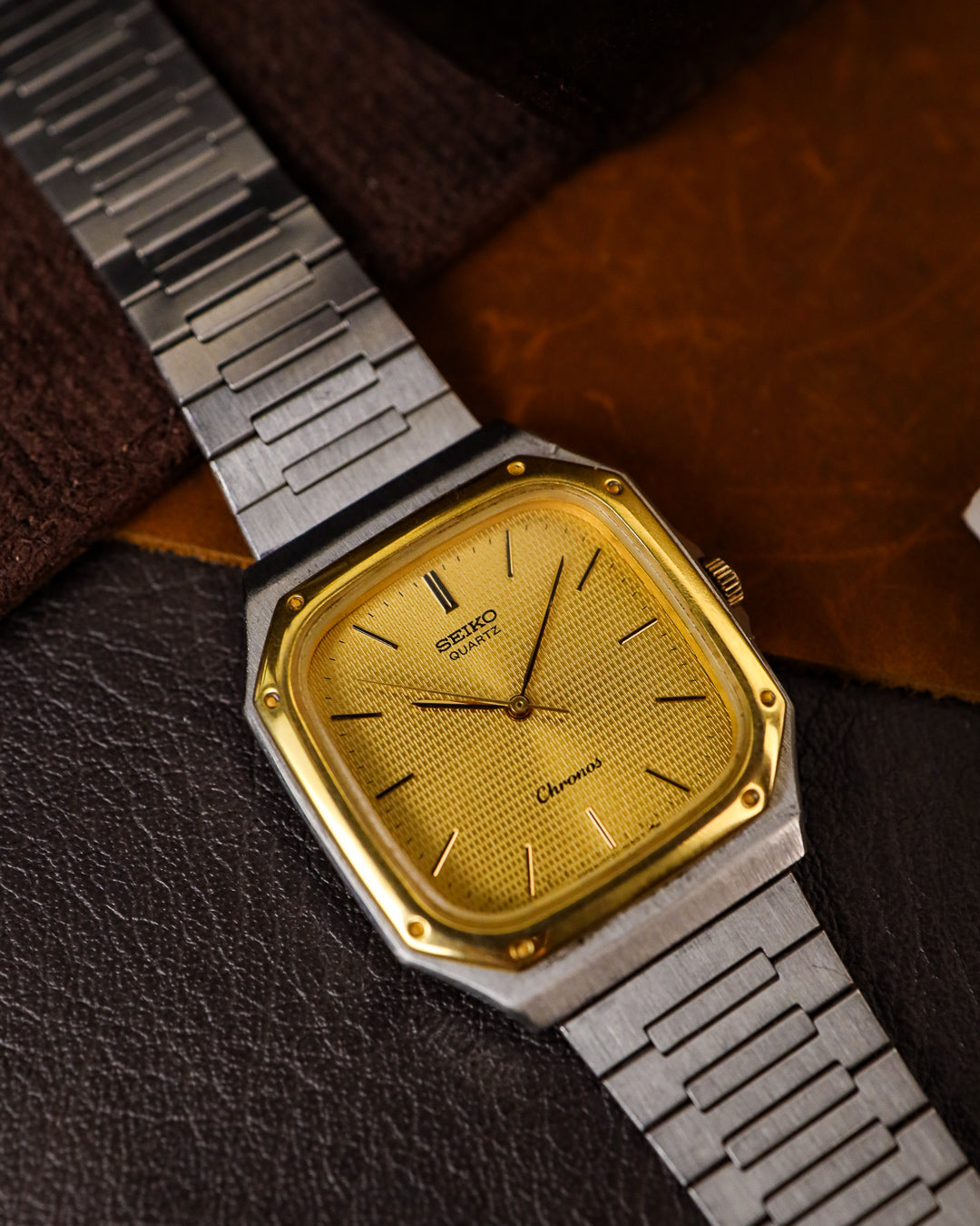 Seiko - Chronos Riveted Bezel Tapisserie Dial Santos Tank - 7731-5130