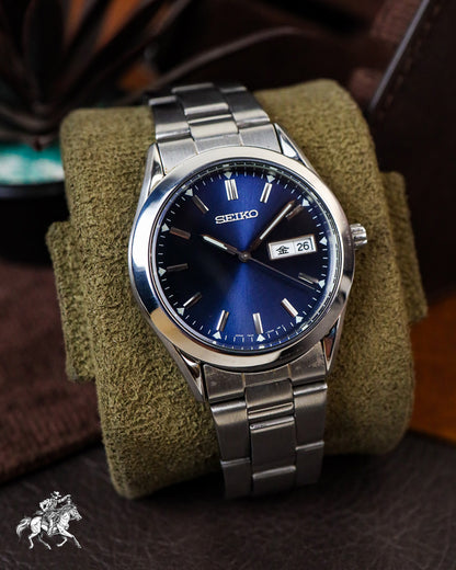 Seiko - Midnight Sunburst Blue Explorer Dial - 7N43-9080