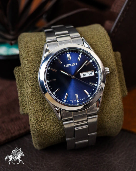 Seiko - Midnight Sunburst Blue Explorer Dial - 7N43-9080