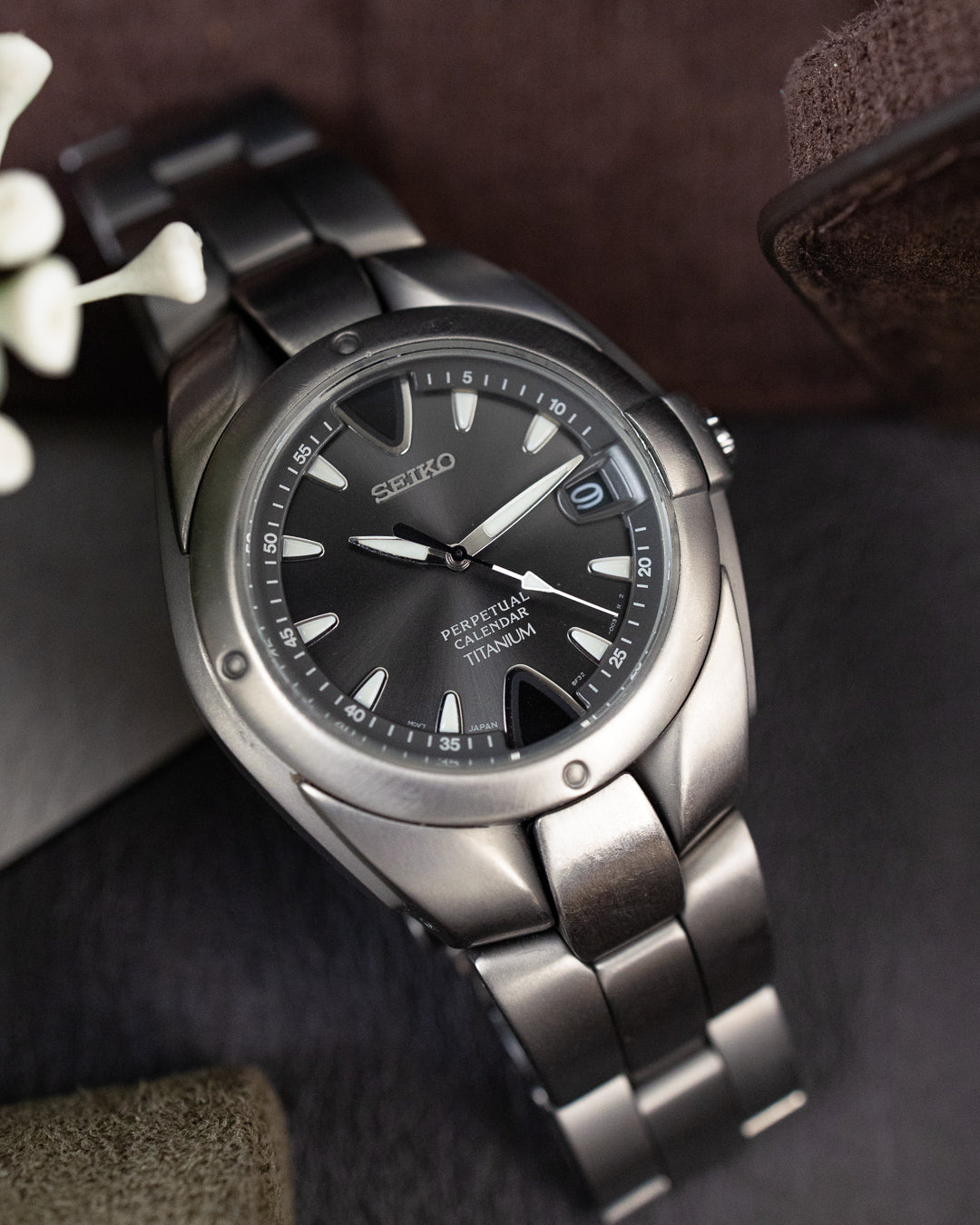 Seiko - Perpetual Calendar Titanium "Alien" - 8F32-0030