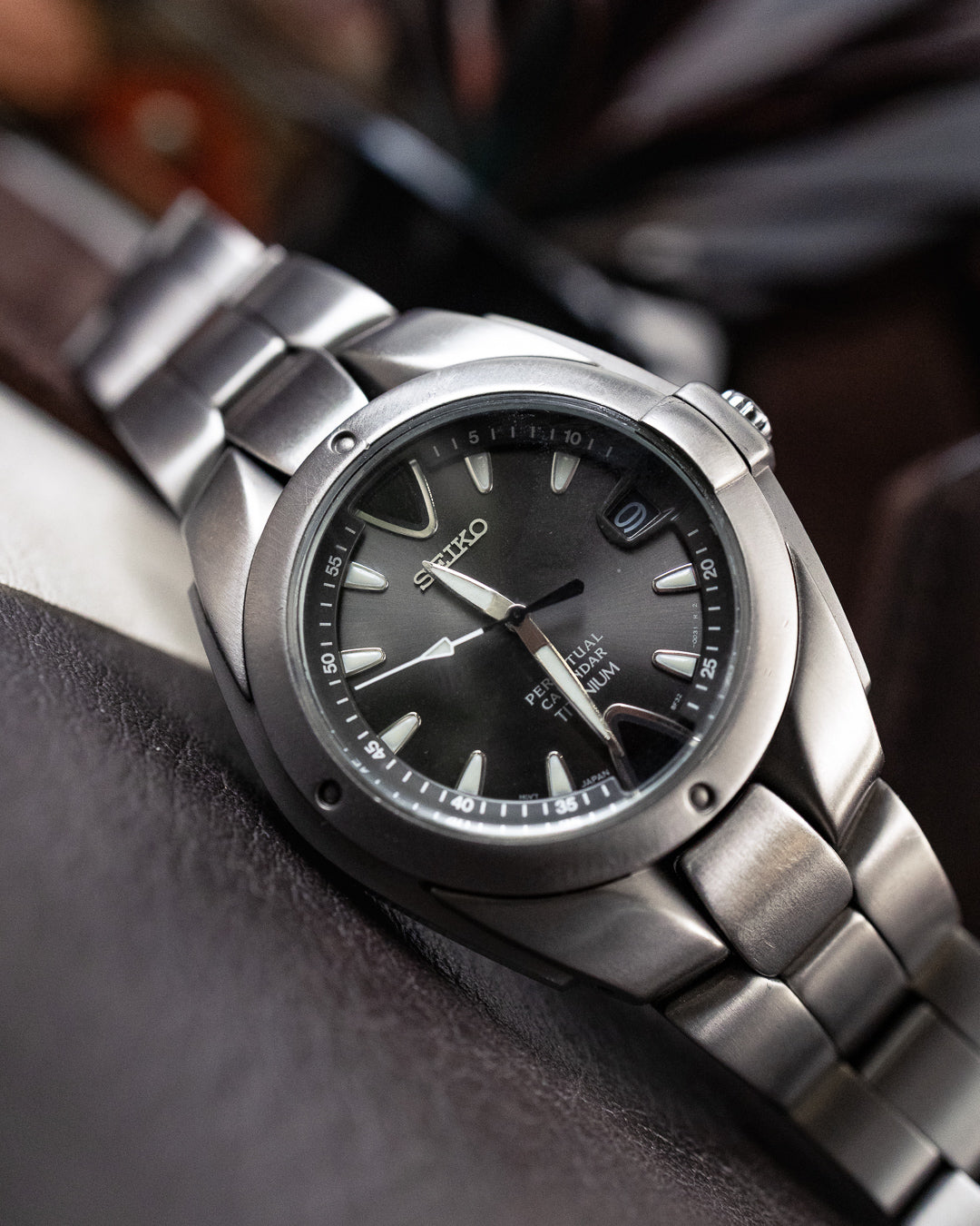 Seiko - Perpetual Calendar Titanium "Alien" Tsunami Medallion - 8F32-0049