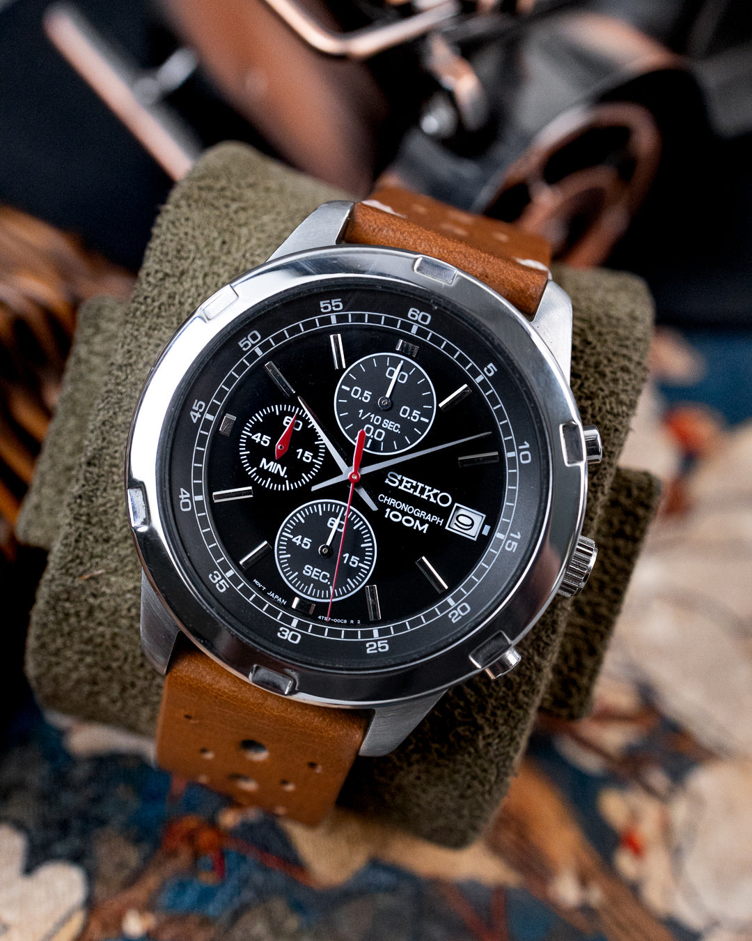 Seiko - Precision 1/10th-Sec Chronograph Stepped Bezel - 4T57-00B0