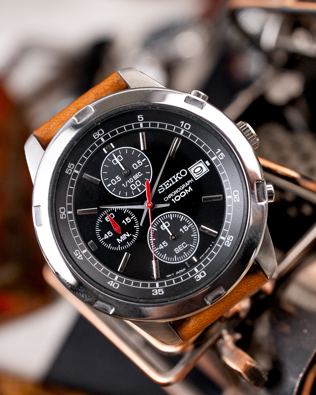 Seiko - Precision 1/10th-Sec Chronograph Stepped Bezel - 4T57-00B0