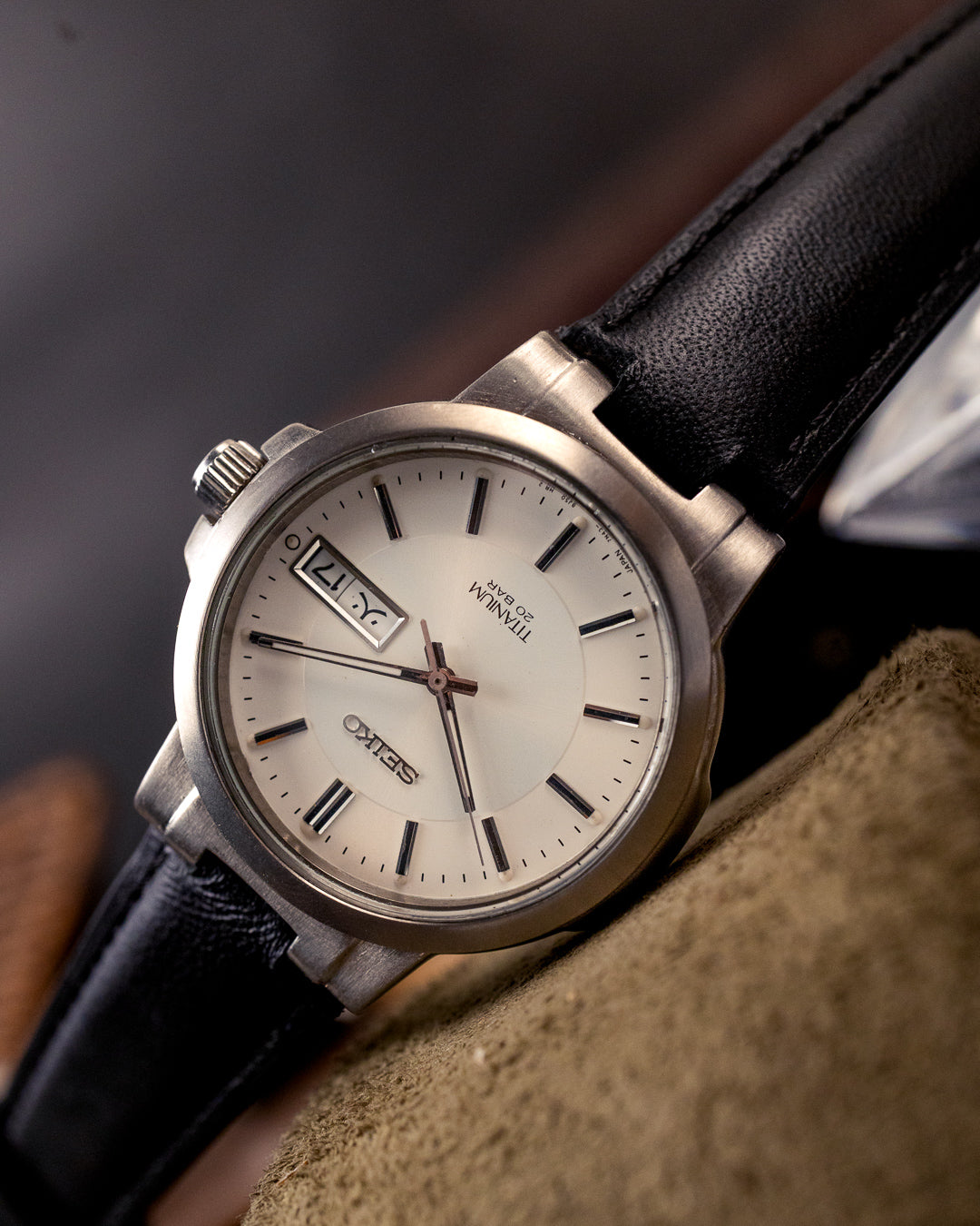 Seiko - Titanium Silver Dial Day-Date - 7N43-7B80