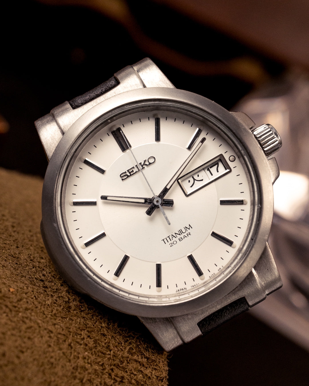 Seiko - Titanium Silver Dial Day-Date - 7N43-7B80