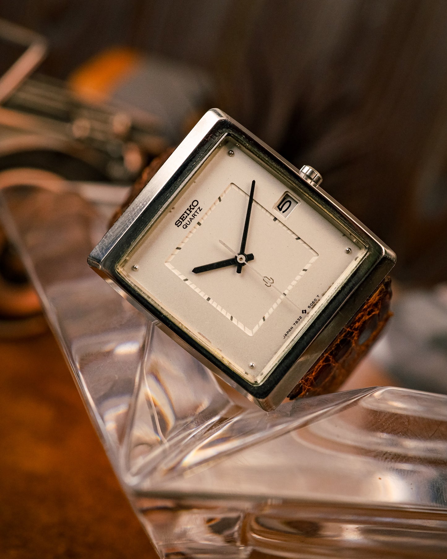 Seiko - Quartz Minimalist Square - 7832-5060