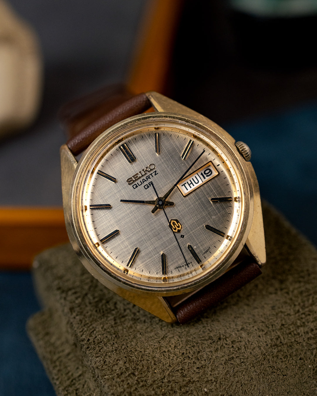 Seiko - Early Quartz QR Golden Linen Dial - 3863-7001